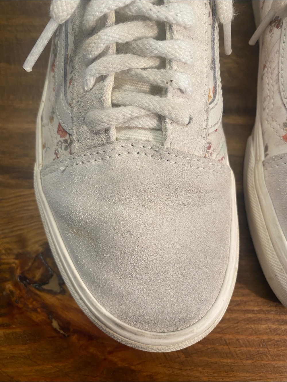 Vans - Classic Low-Top Floral Canvas, Light Grey Suede Sneakers - Womens size 8 - Picture 10 of 16